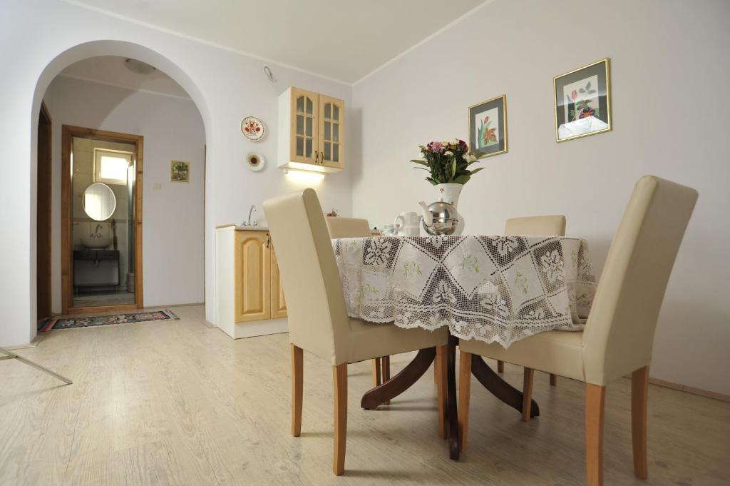 Apartments Izvor Vrdnik Pokoj fotografie